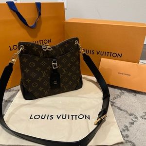 Louis Vuitton Odeon PM AUTHENTIC (w/duster bag, box, gift bag and card)
